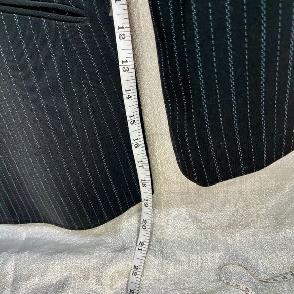 Anne Klein Women's Navy Pinstripe Notched-Collar Jacket Size 10 - Picture 14 of 15